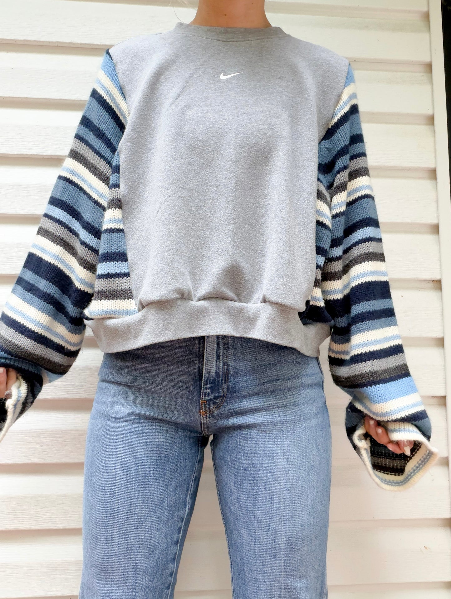 Nike center swoosh x vtg sweater