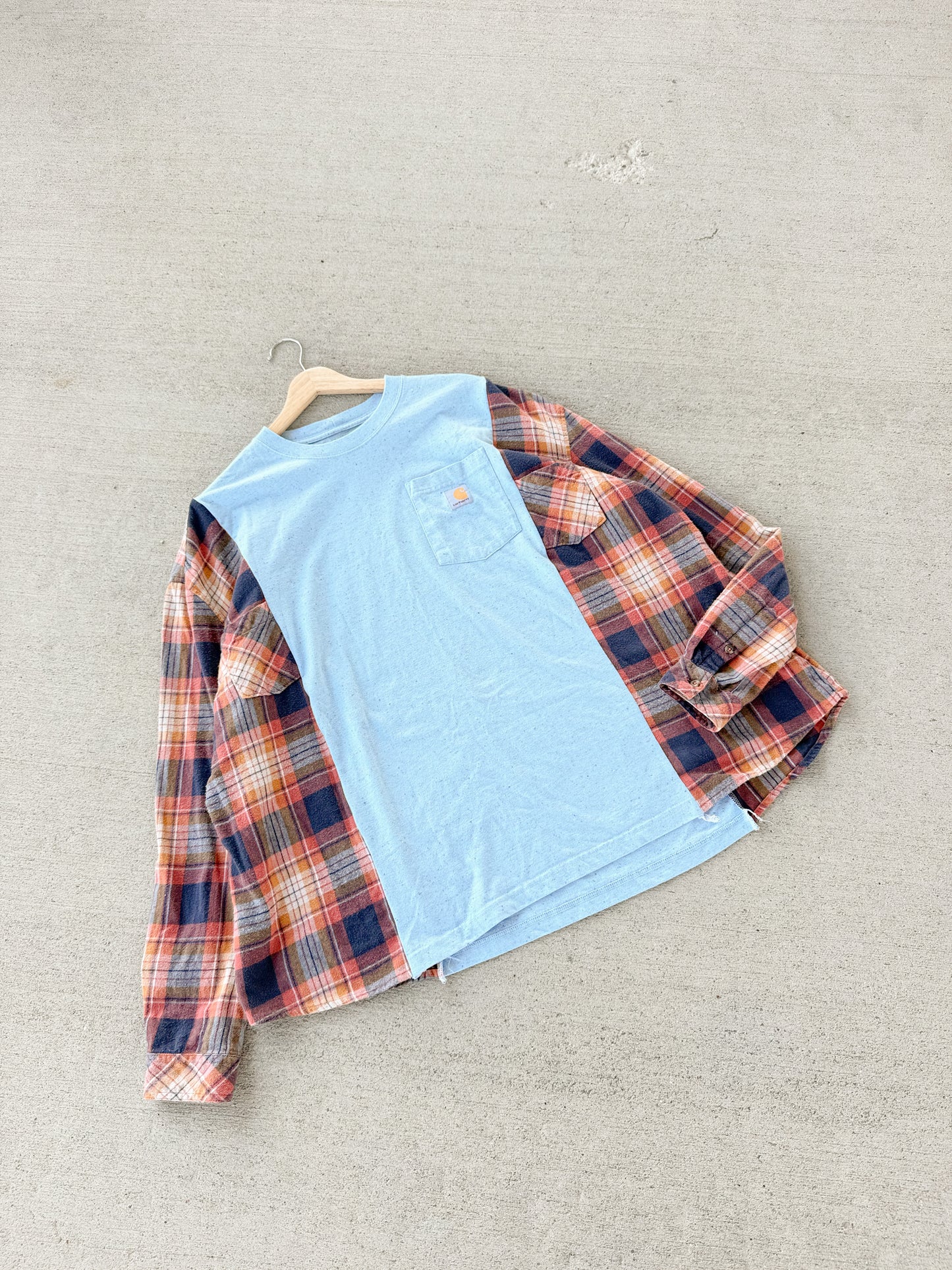 Carhartt pocket tee x flannel // Baby blue tee