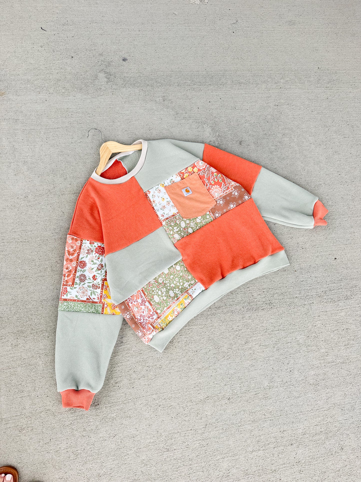 Carhartt patchwork crewneck