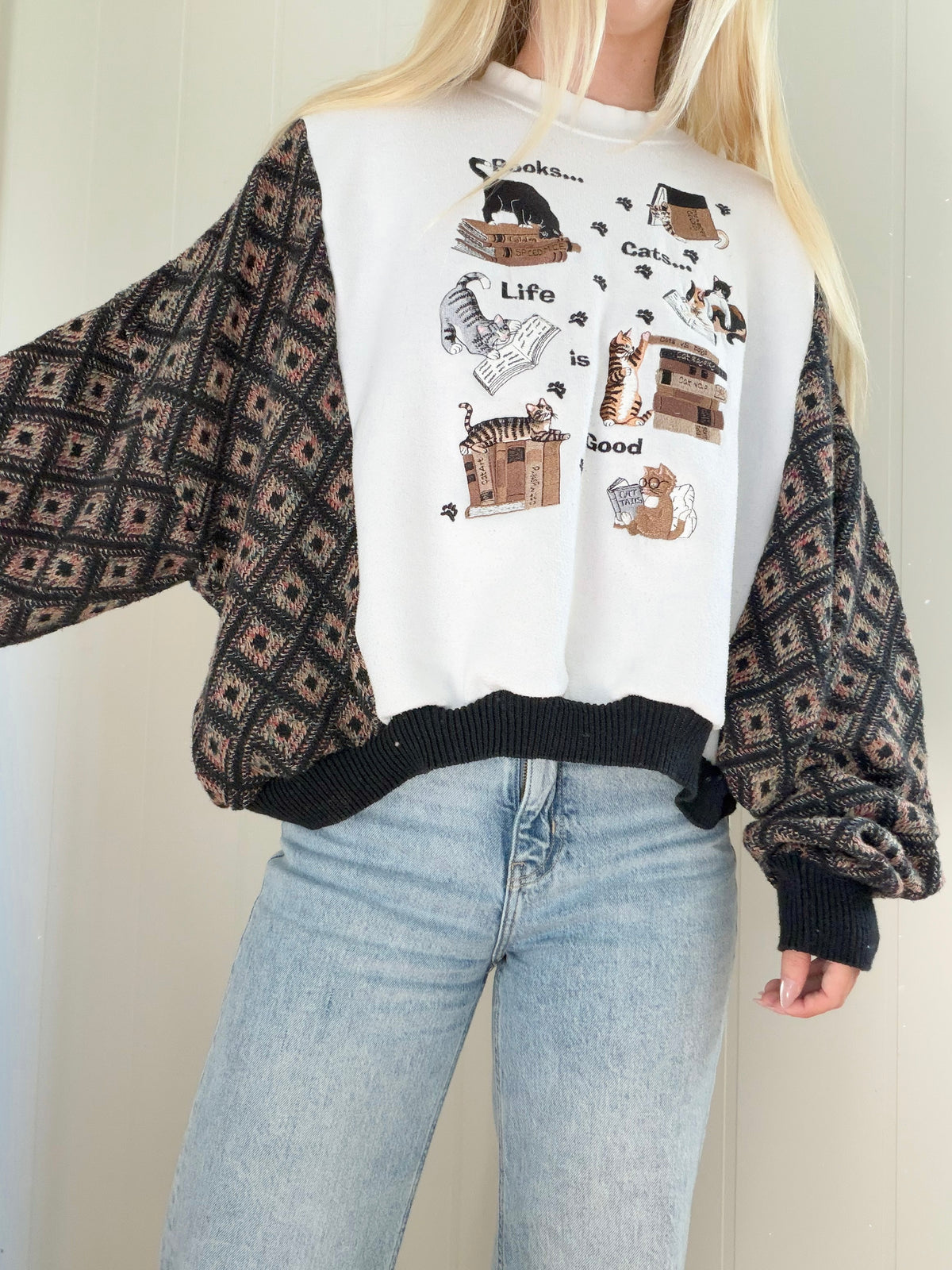 Vintage embroidered cat crewneck x sweater