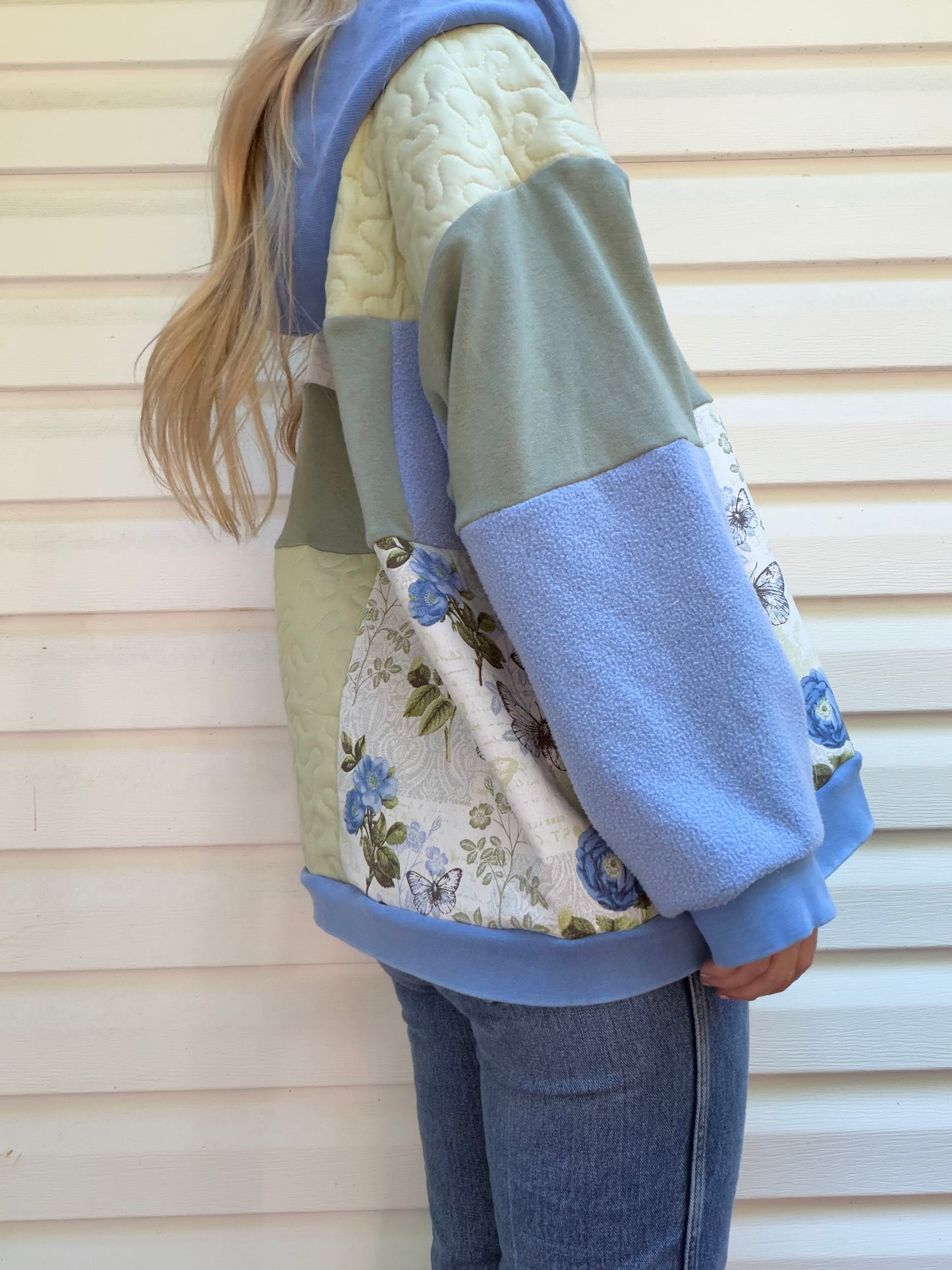 Patchwork Nike hoodie x butterfly gardens