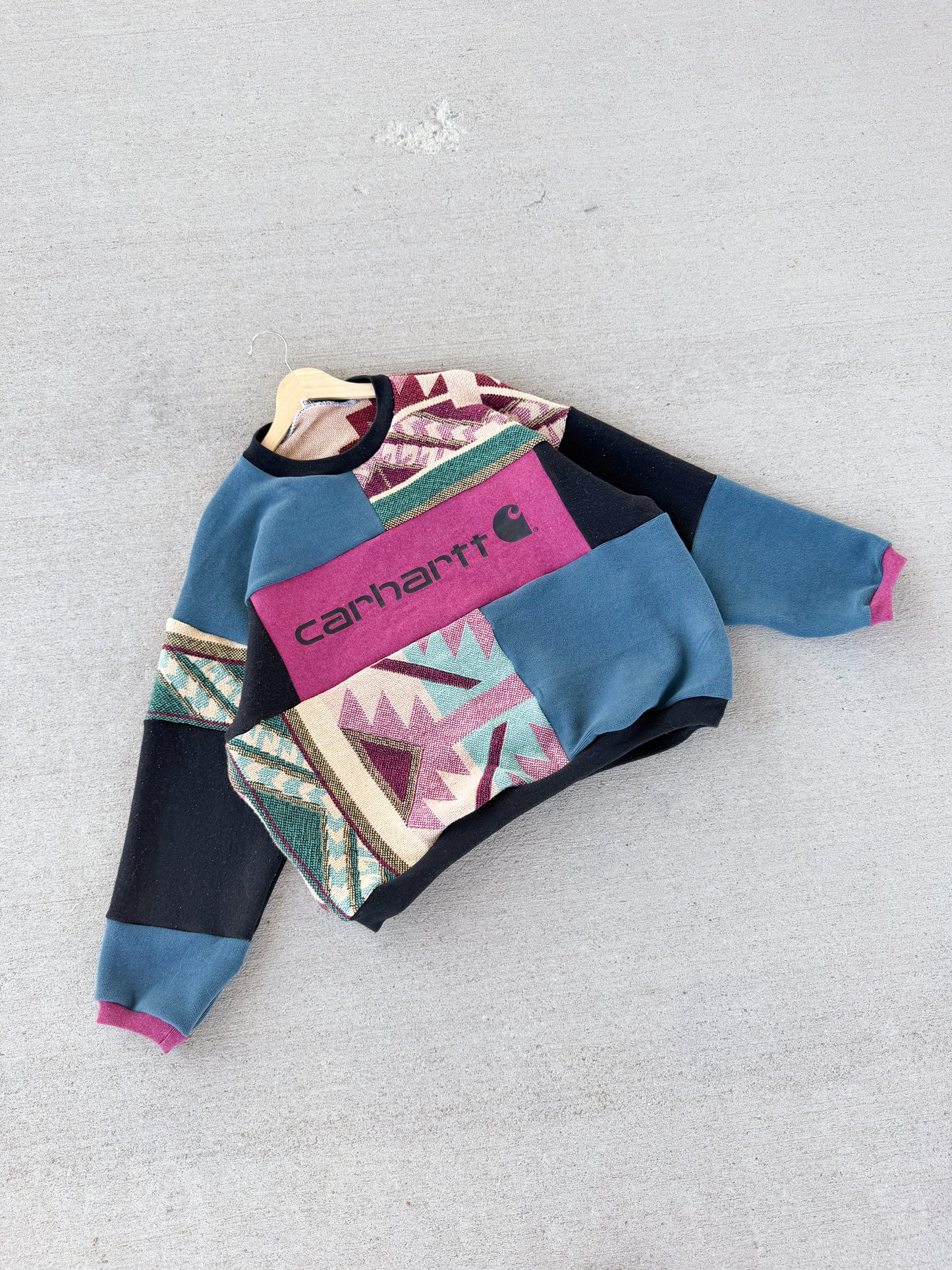 Carhartt patchwork crewneck x Aztec tapestry