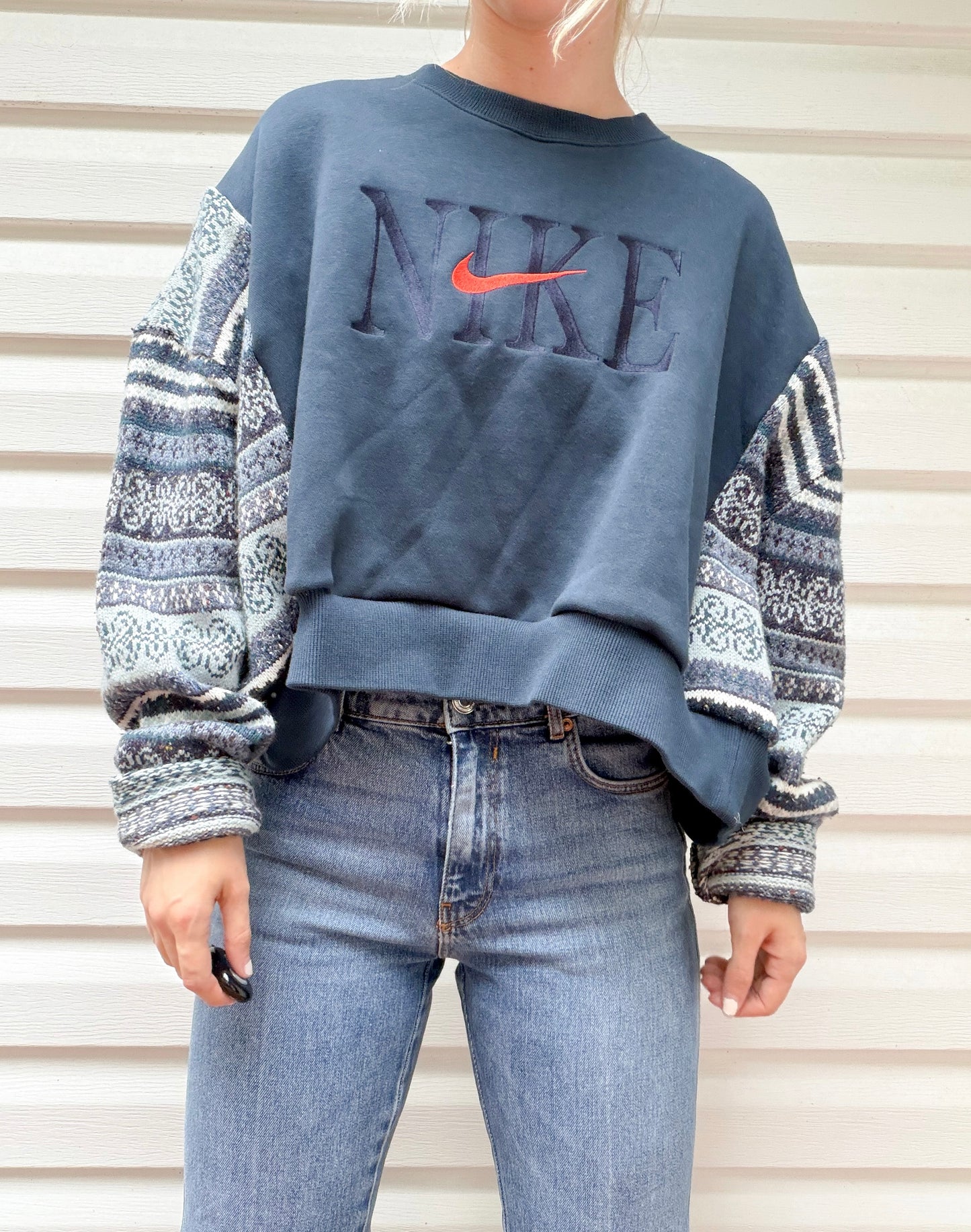 Nike crewneck x vtg sweater 🌊
