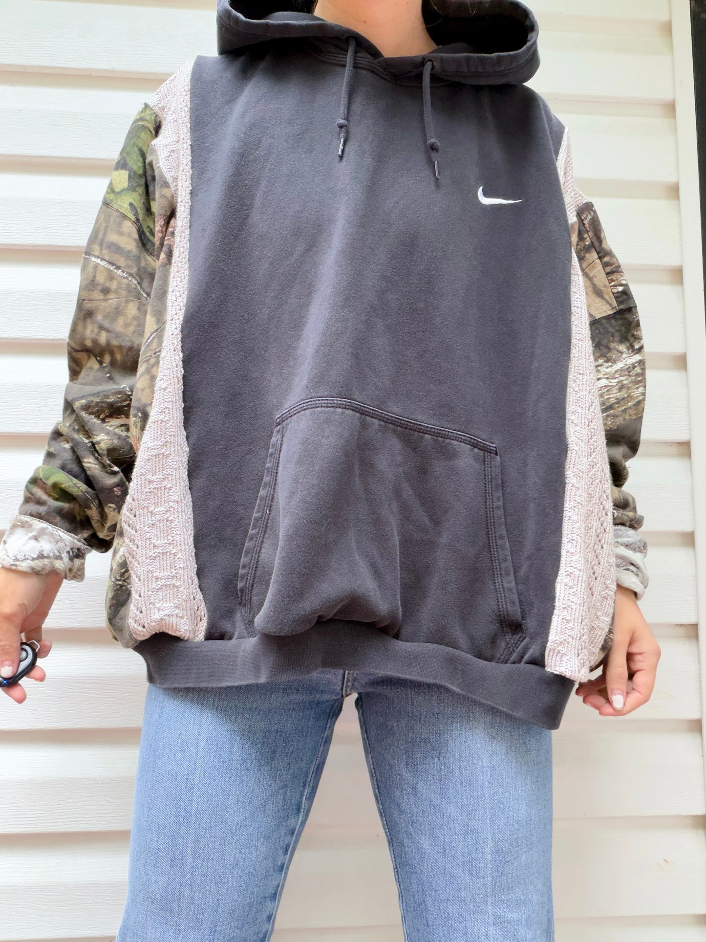 Nike hoodie x camo & sweater