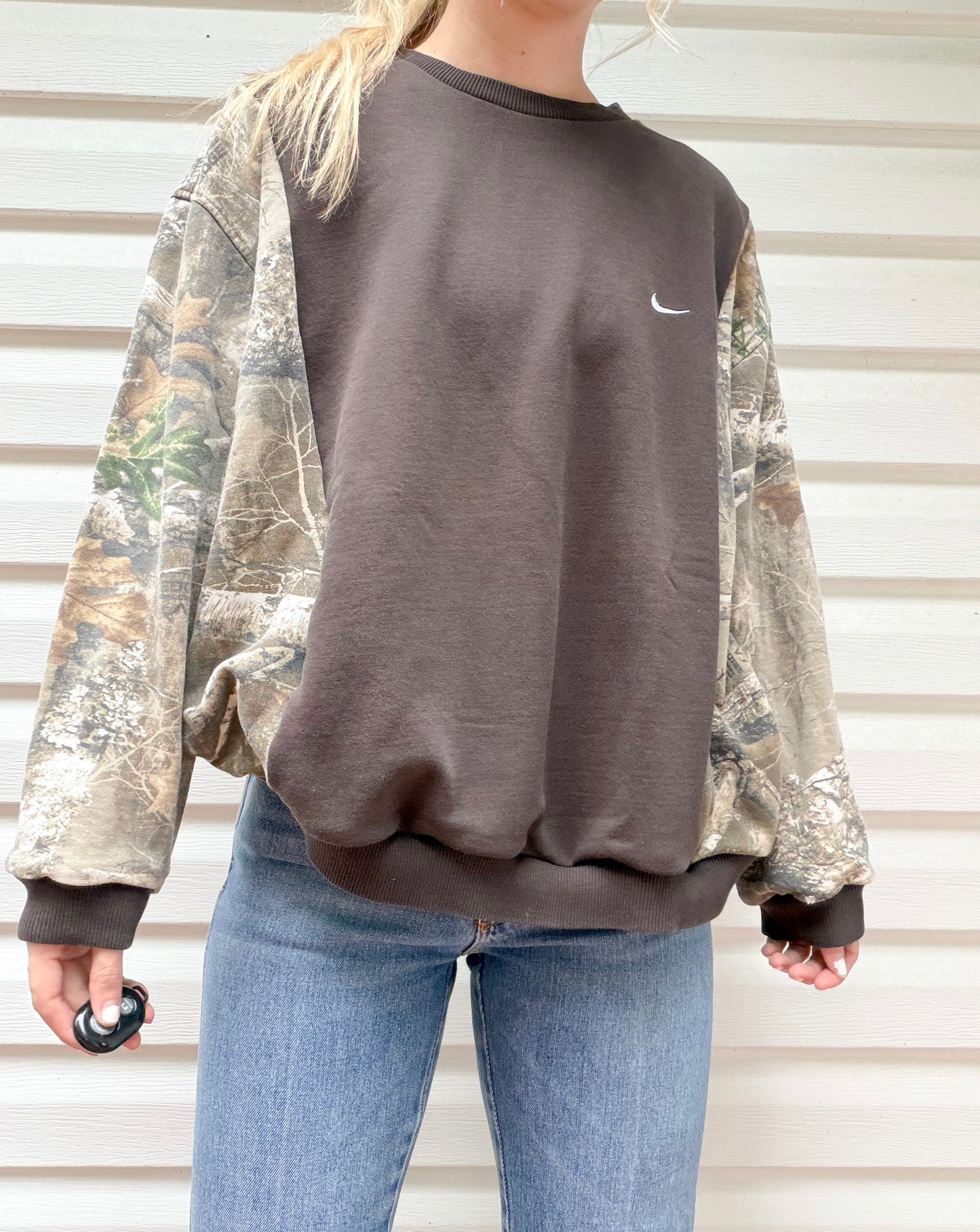 Nike crewneck x camo🐻🤎