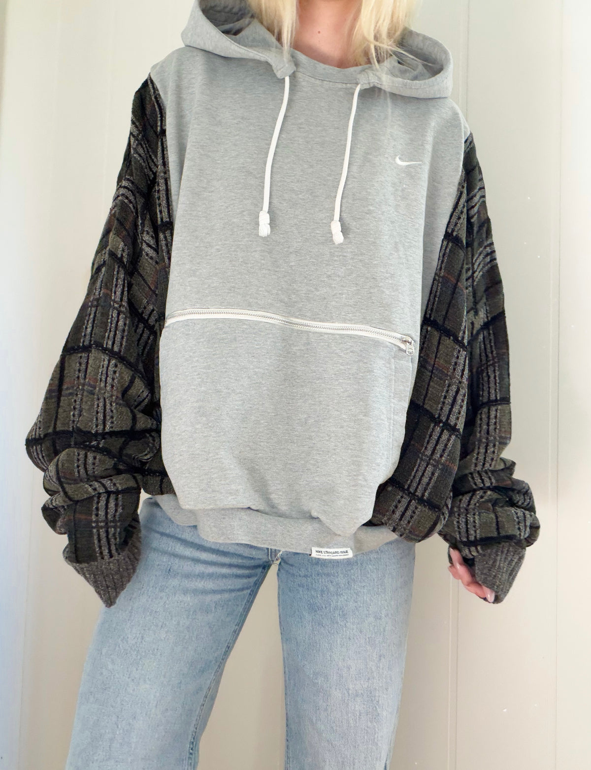 Nike hoodie x vtg sweater