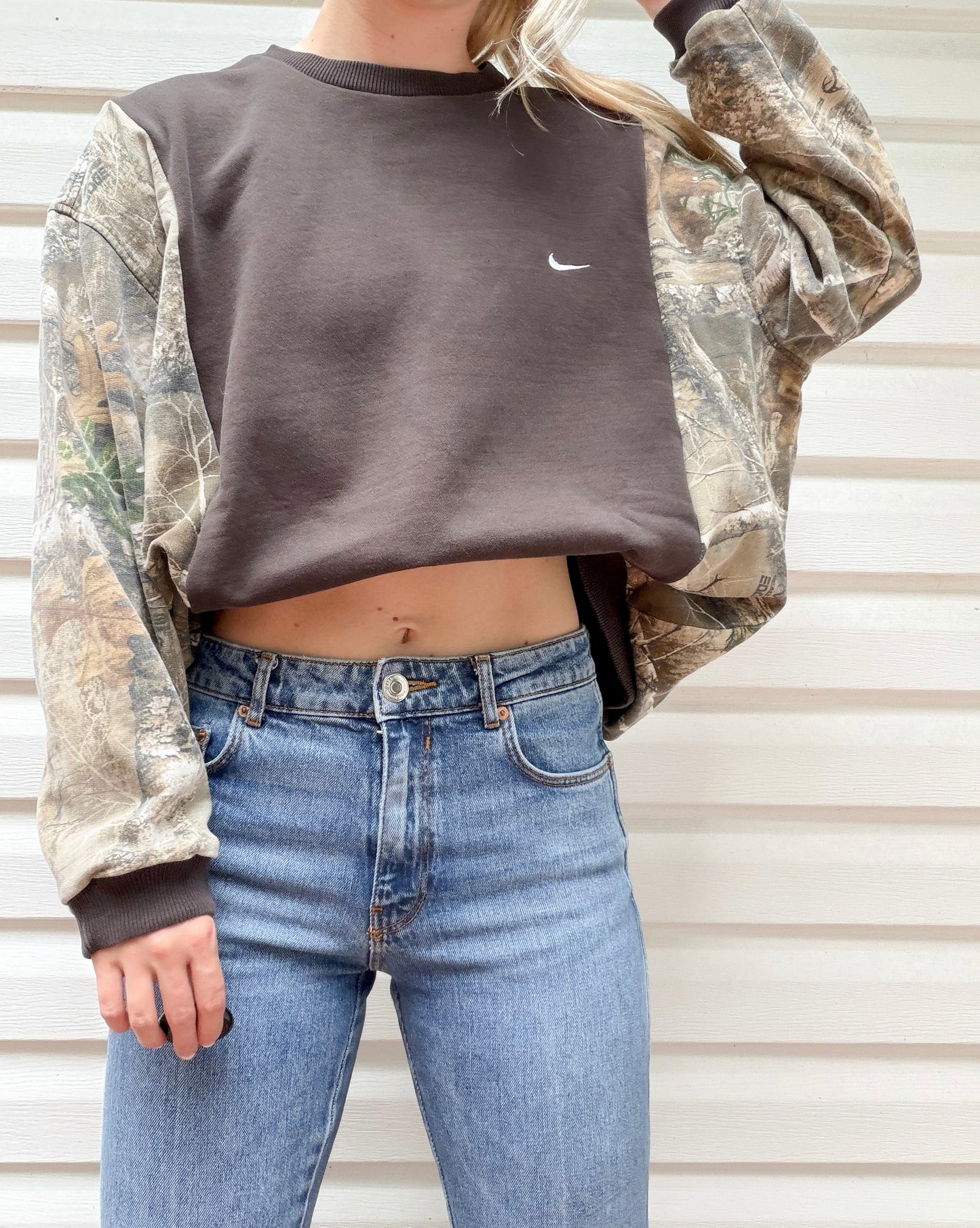 Nike crewneck x camo🐻🤎