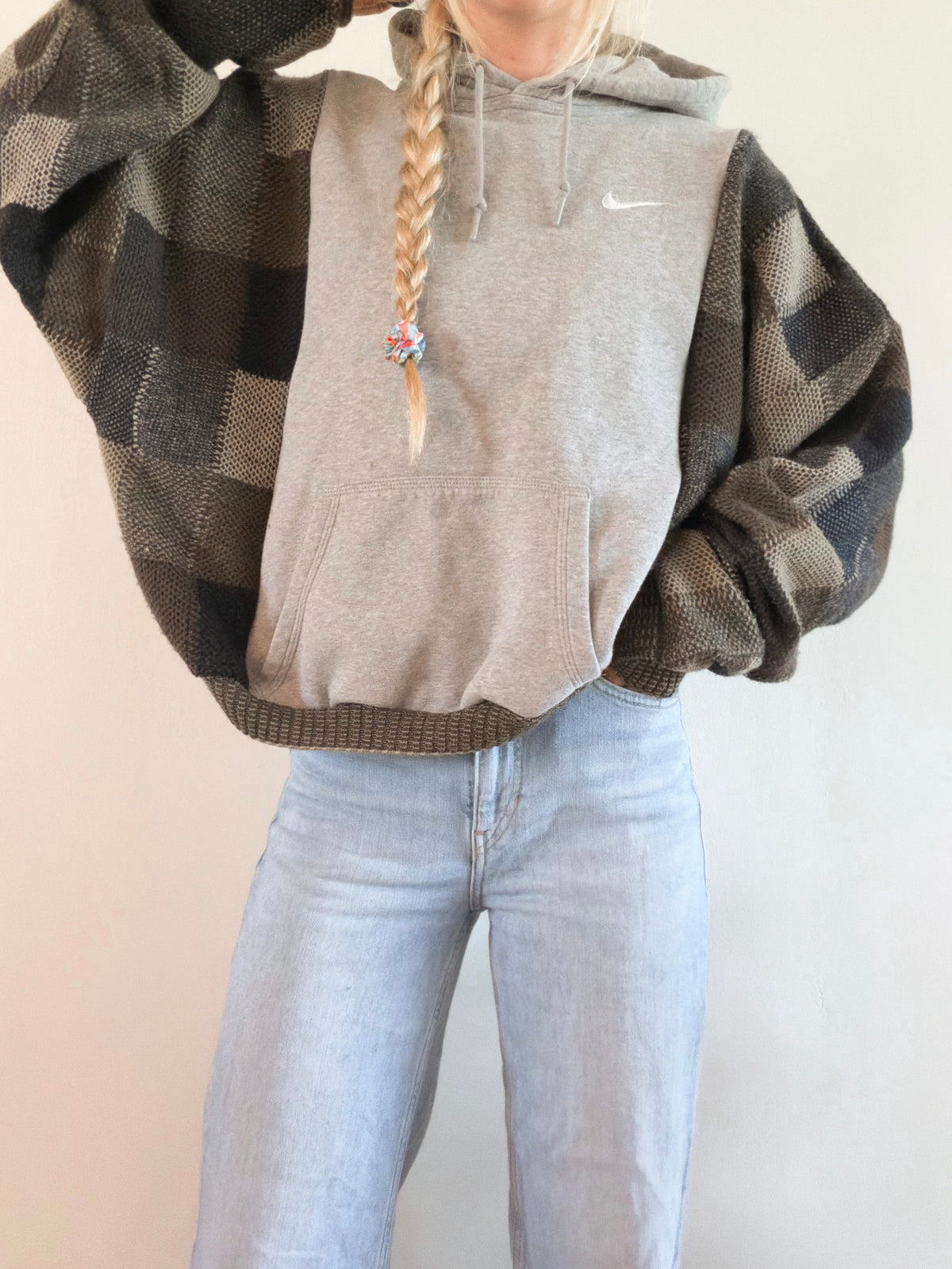 Nike hoodie x vintage sweater