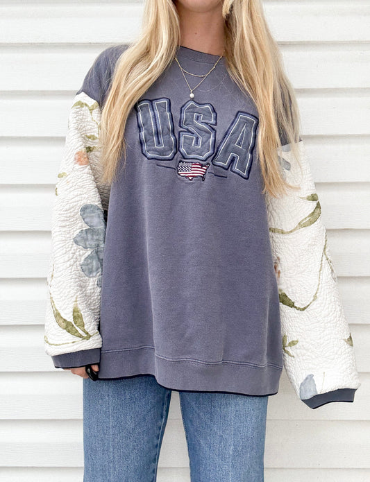 Vtg USA crewneck x quilt sleeves